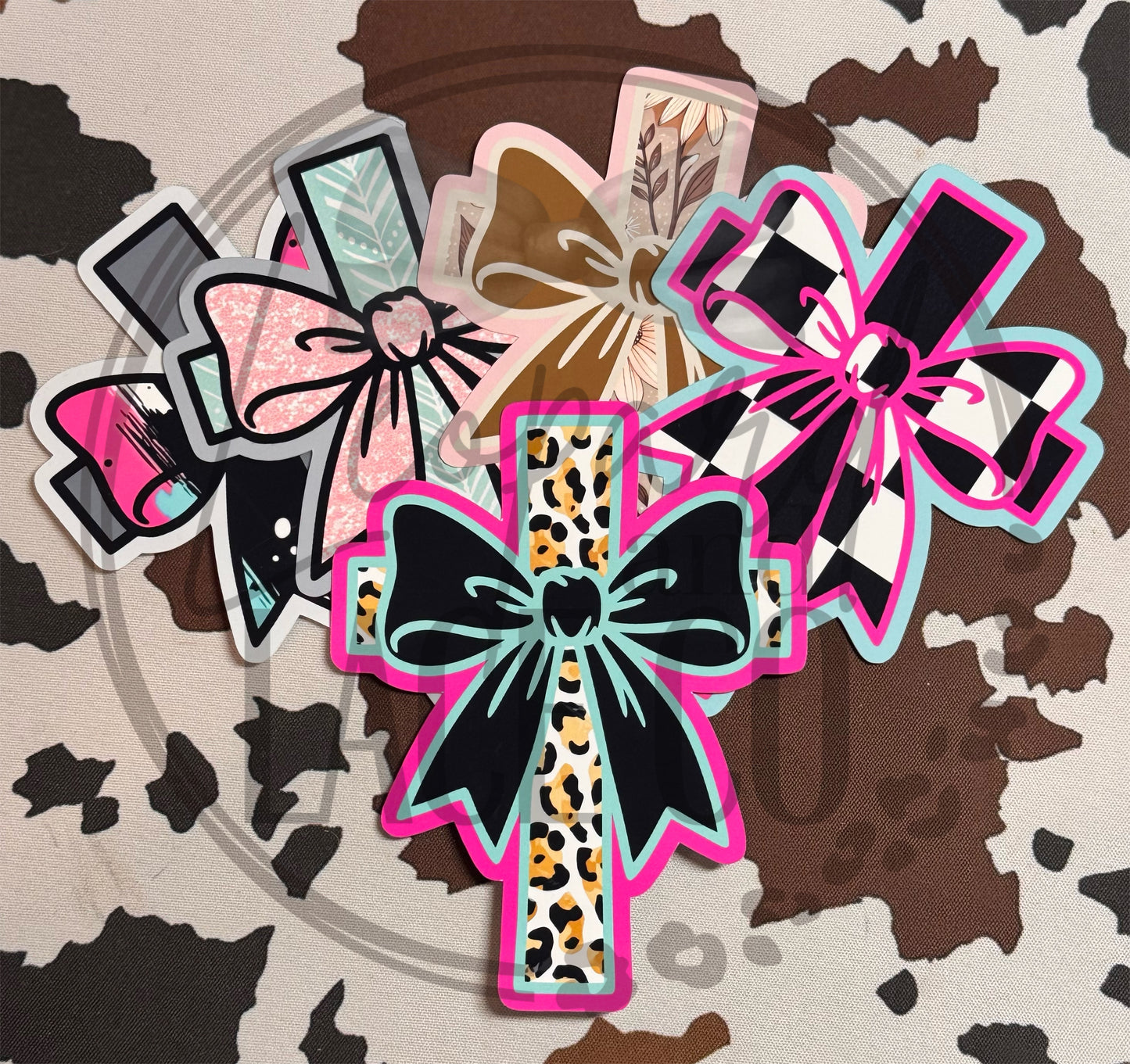 Rustic Raven Exclusive Cross with Bow for Leopard and Lace cardstock